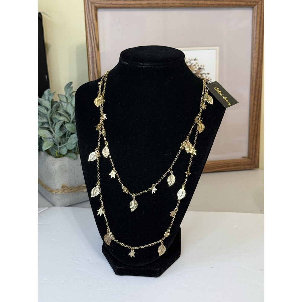 Vintage Cookie Lee 40" Gold Tone Leaf Charm Necklace Perfect for Layering